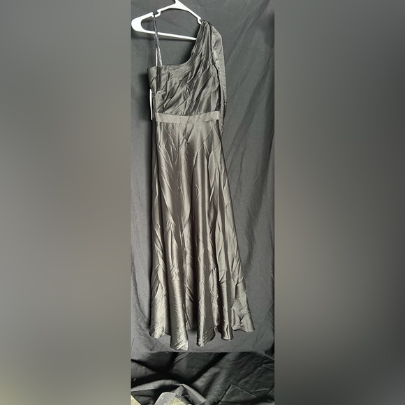 IEENA FOR MAC DUGGAL 49141
High Low One Shoulder Flowy Gown - Picture 5 of 6